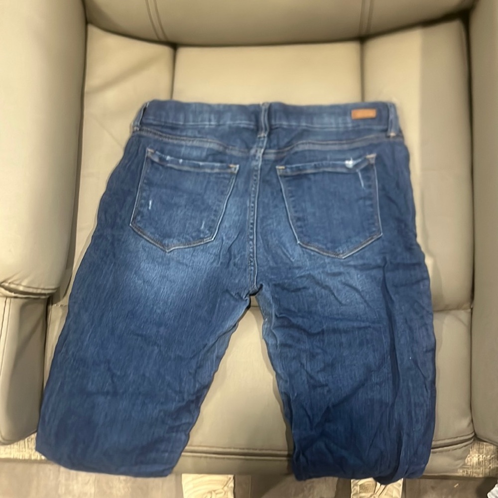 Sneak peek brand. Low rise skinny jeans. Size 7.